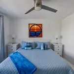 Carlyle Hotel Ocean Dr South Beach 2 Bedroom Luxury Apartment