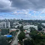 Stylish Studio On The Bay
