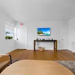 Ultimate Beach Escape 1 Br
