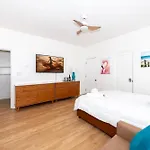 Bellamor Apts At 5Th St Shopping Mall