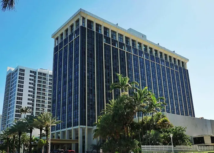 Miami Beach Resort & Spa