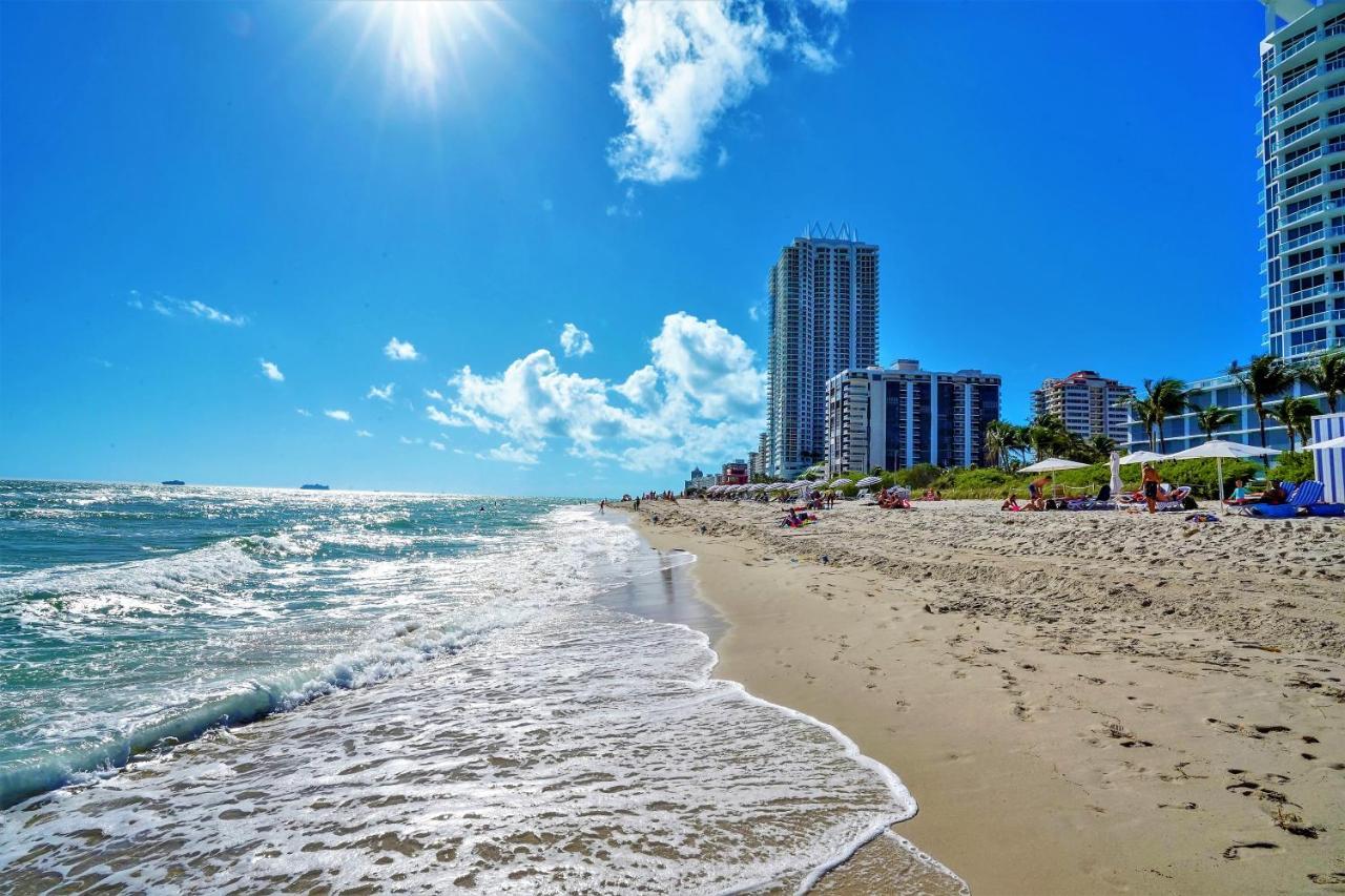 Dharma Miami At Monte Carlo Apartment Miami Beach