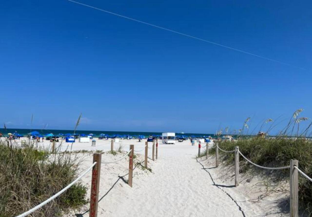 Carlyle Ocean Dr South 2 Bedroom Luxury Miami Beach