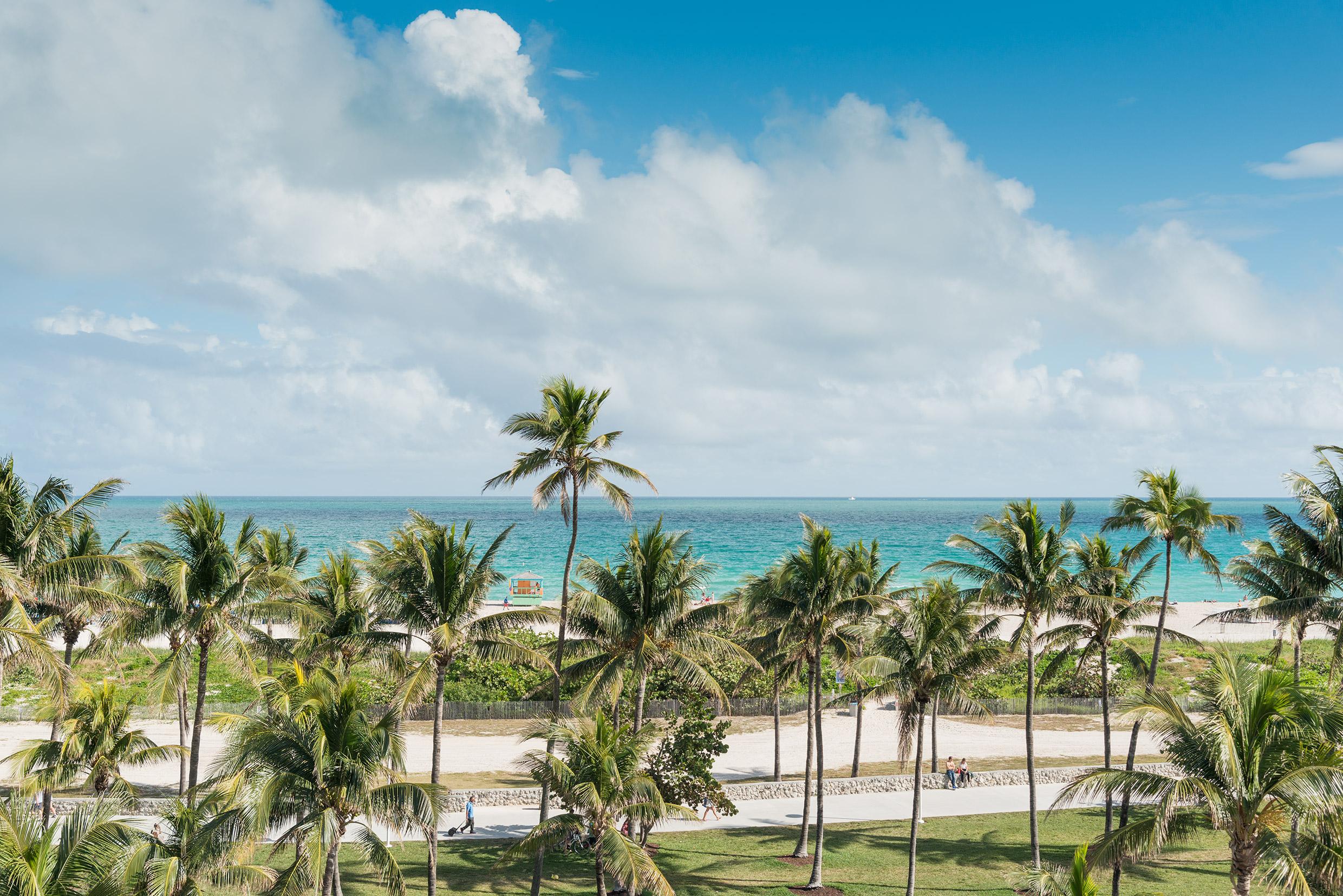 Penguin Hotel Miami Beach