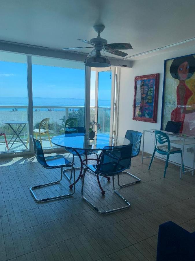 Castle Bth2 Stunning Oceanfront Townhouse, Private Access, Private Pool Access, Tennis And Free Parking! * Miami Beach