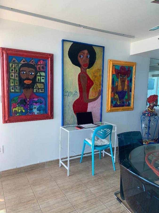 Castle Bth2 Stunning Oceanfront Townhouse, Private Access, Private Pool Access, Tennis And Free Parking! Miami Beach