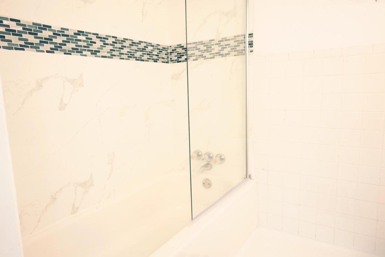 Guest house Lover's Haven Miami' Sun, And