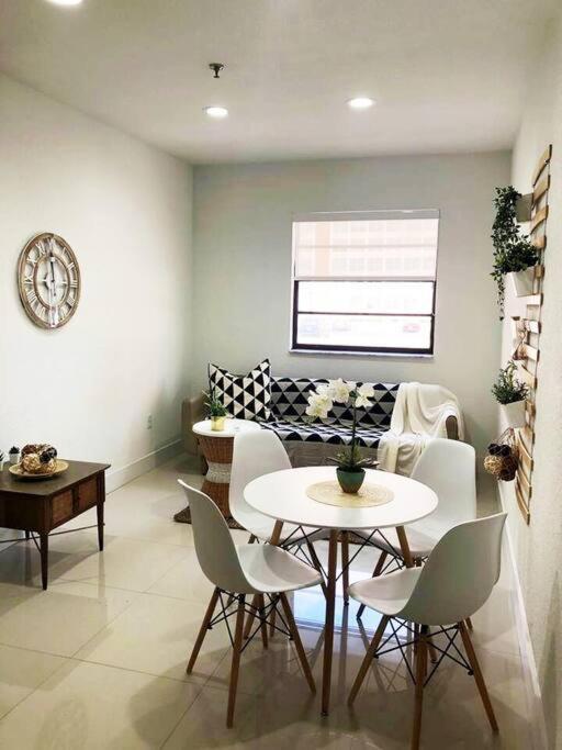 Modern And Eclectic Aparment A Steps The Miami Beach