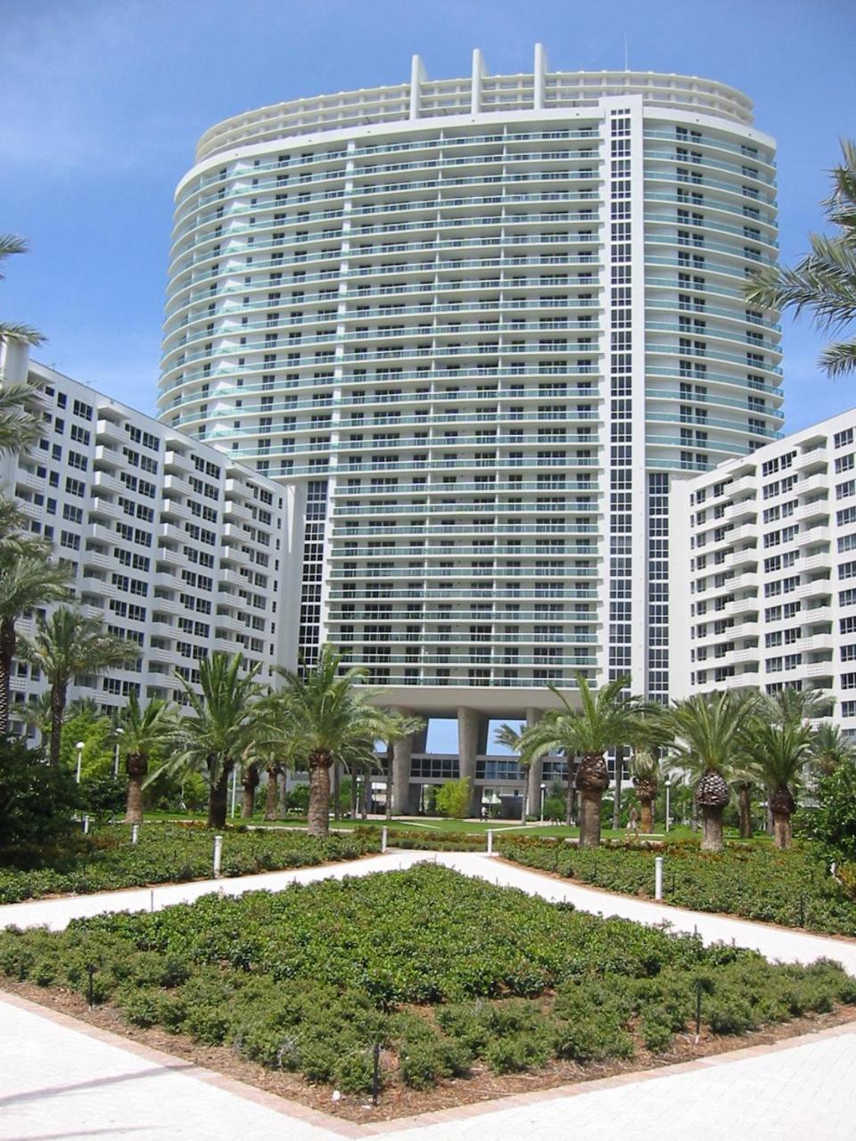 Modern One Bedroom Apartment Miami Beach