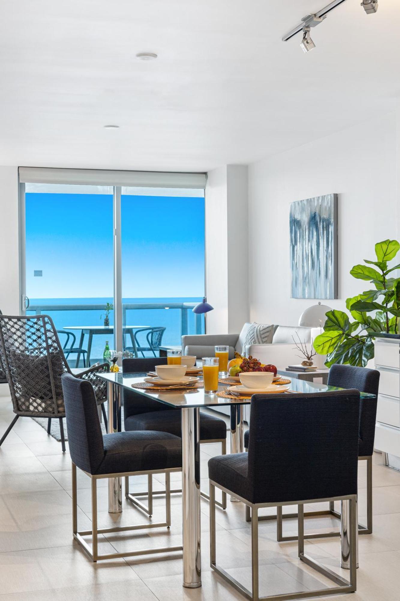 Apartment Dharma Miami At Monte Carlo