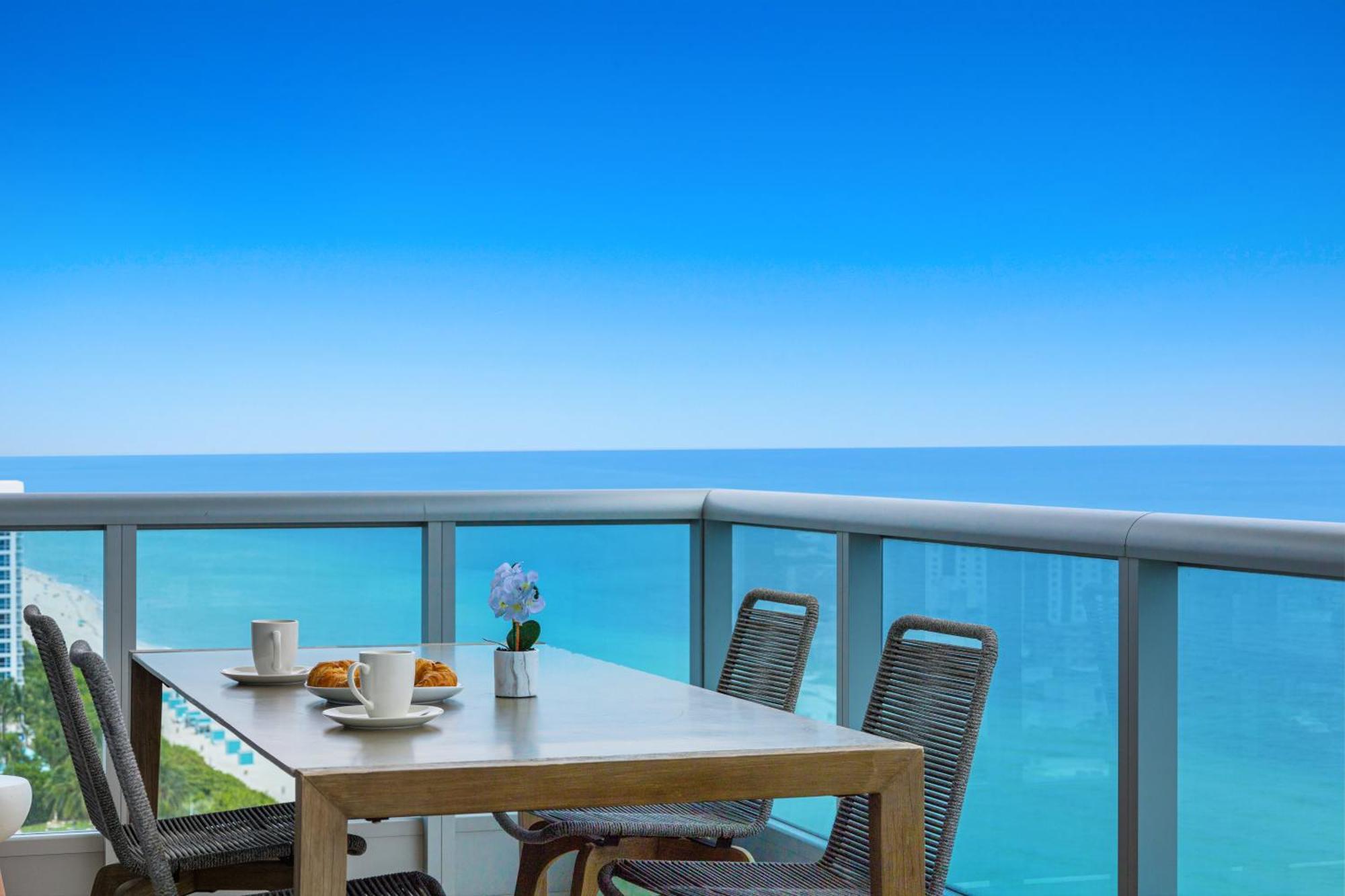 Apartment Dharma Miami At Monte Carlo *