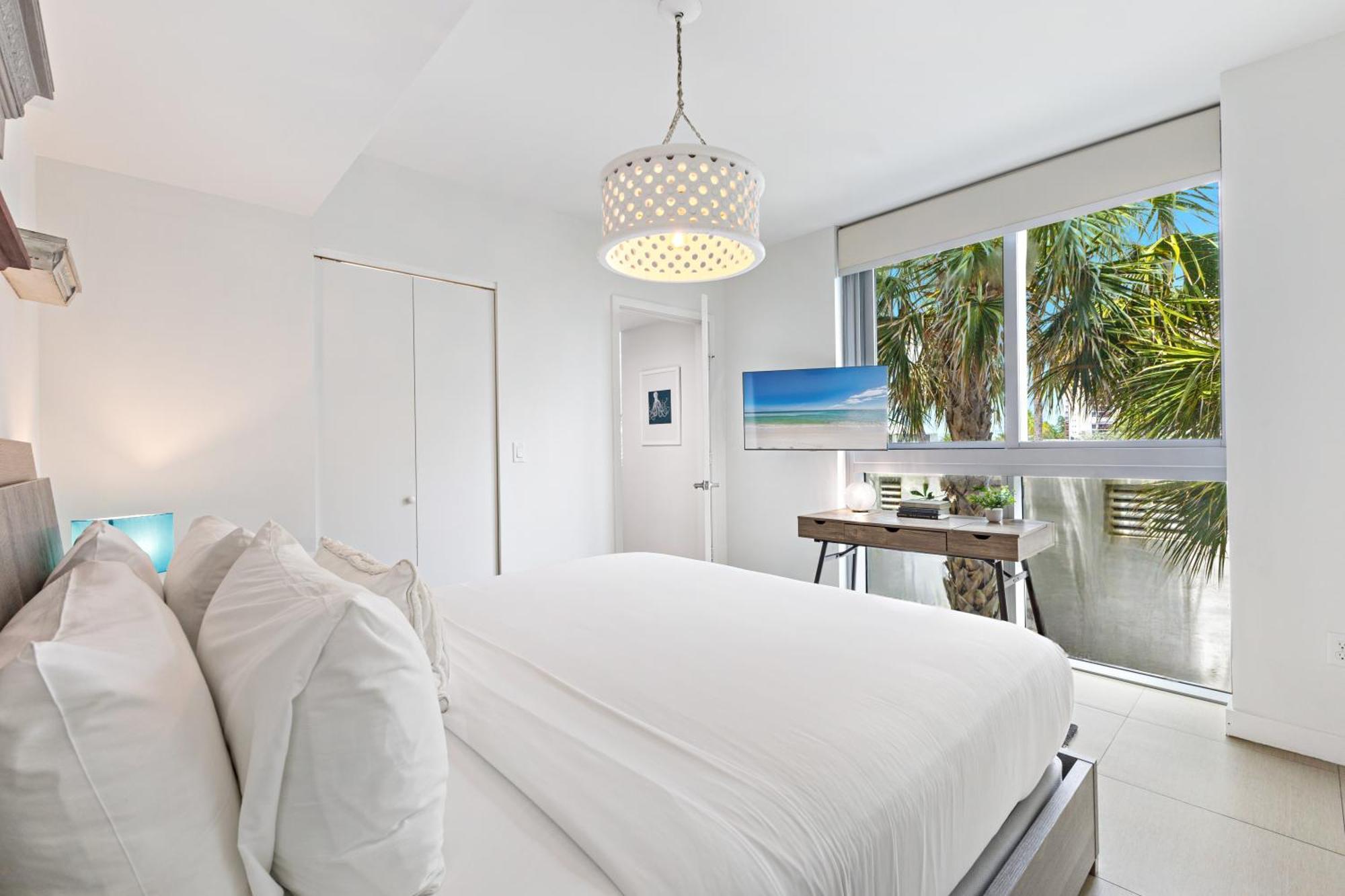 Apartment Dharma Miami At Monte Carlo Miami Beach