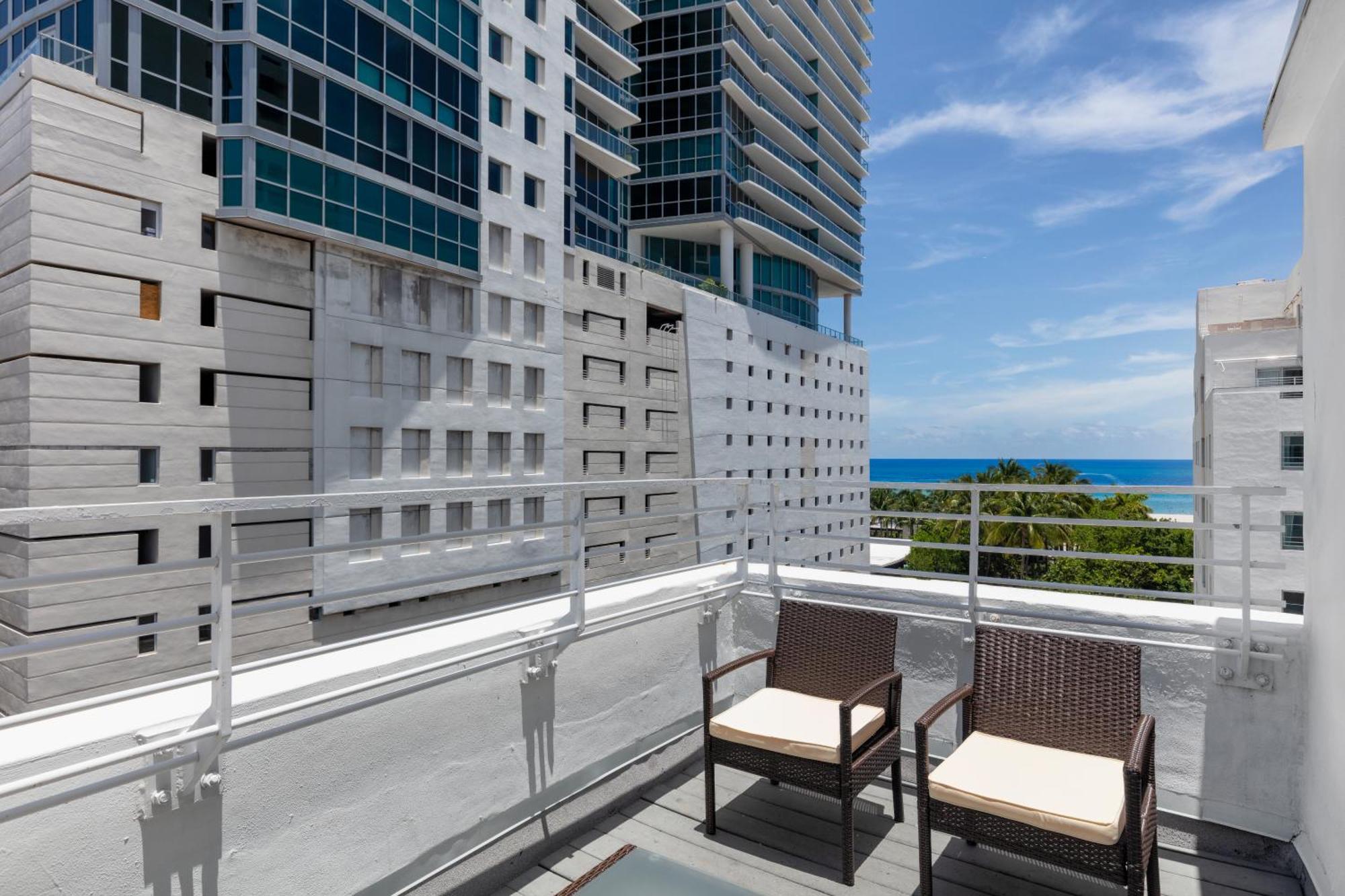 The One50 Hotel, Bw Signature Collection 3* Miami Beach
