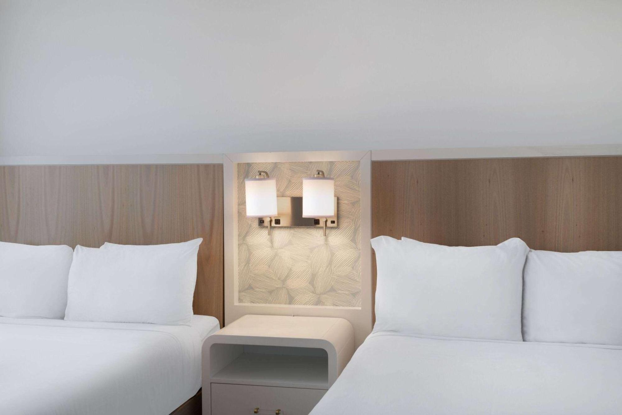 The One50 Hotel, Bw Signature Collection 3*