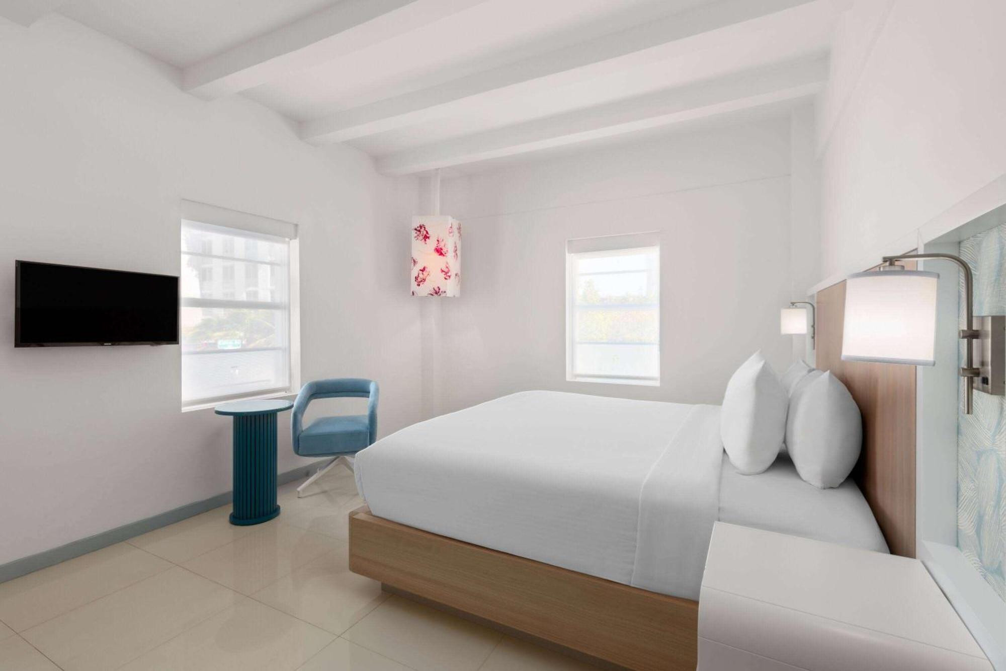 The One50 Hotel, Bw Signature Collection Hotel 3*