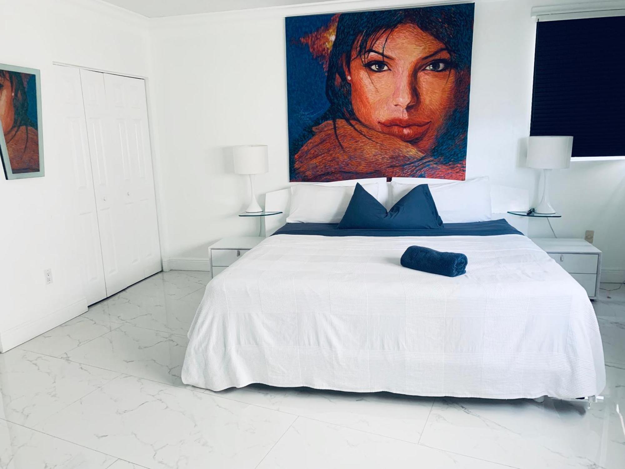 Sunrise Penthouse Ocean View Terrace Beach Few Steps Away Sobe Aparthotel Miami Beach