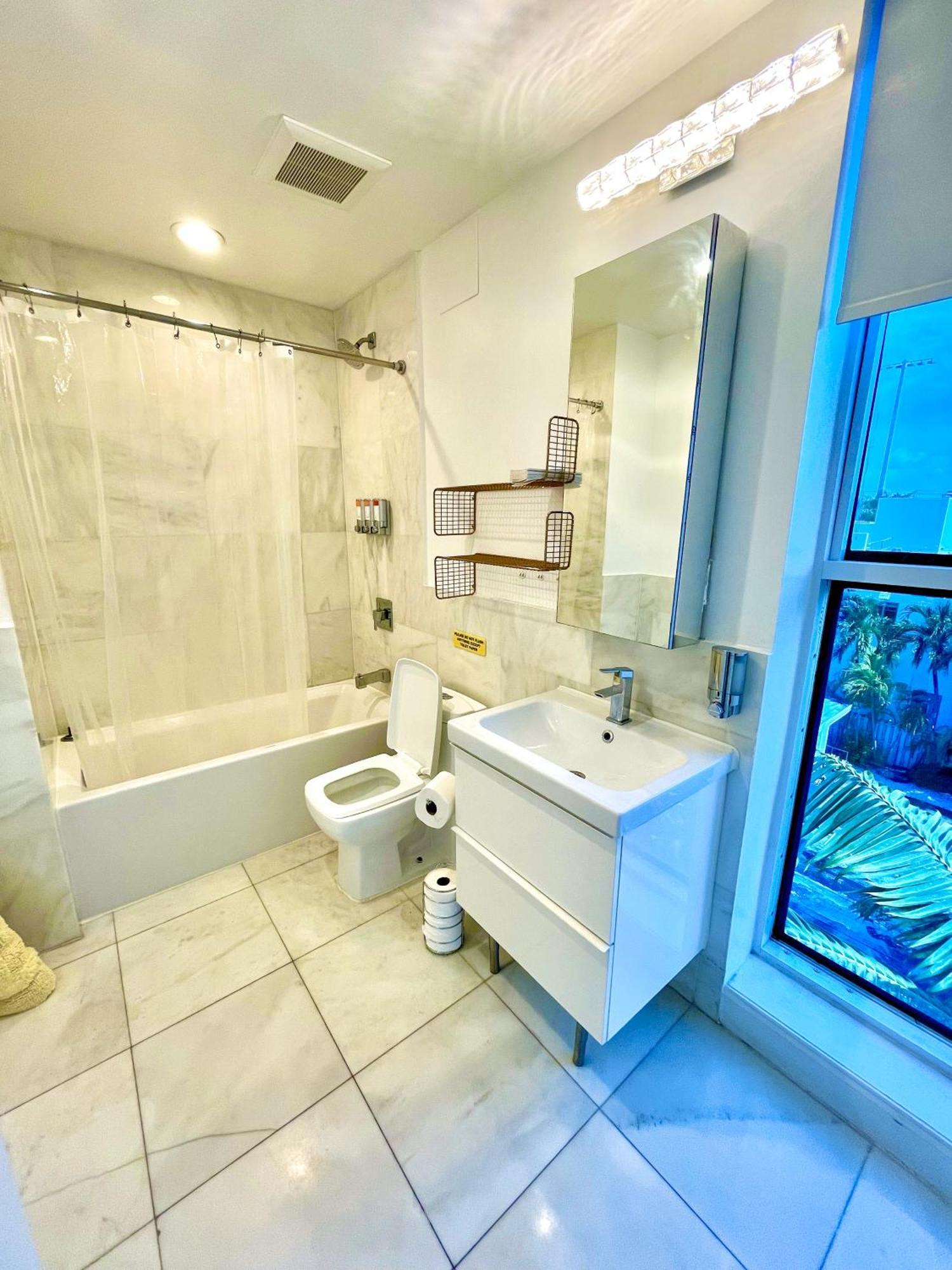Apartment 15 Guests Luxurious South Beach With Rooftop *