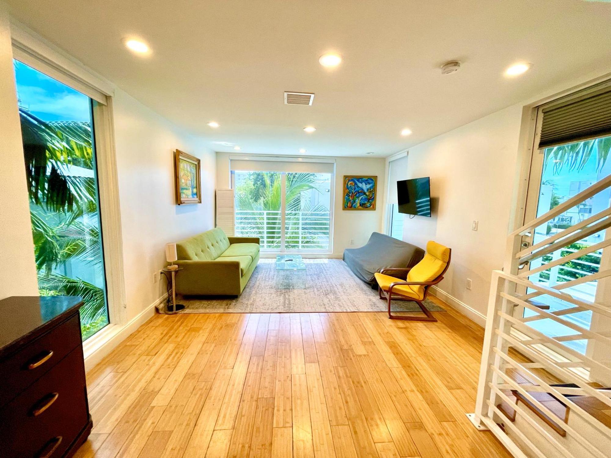 15 Guests Luxurious South Beach With Rooftop