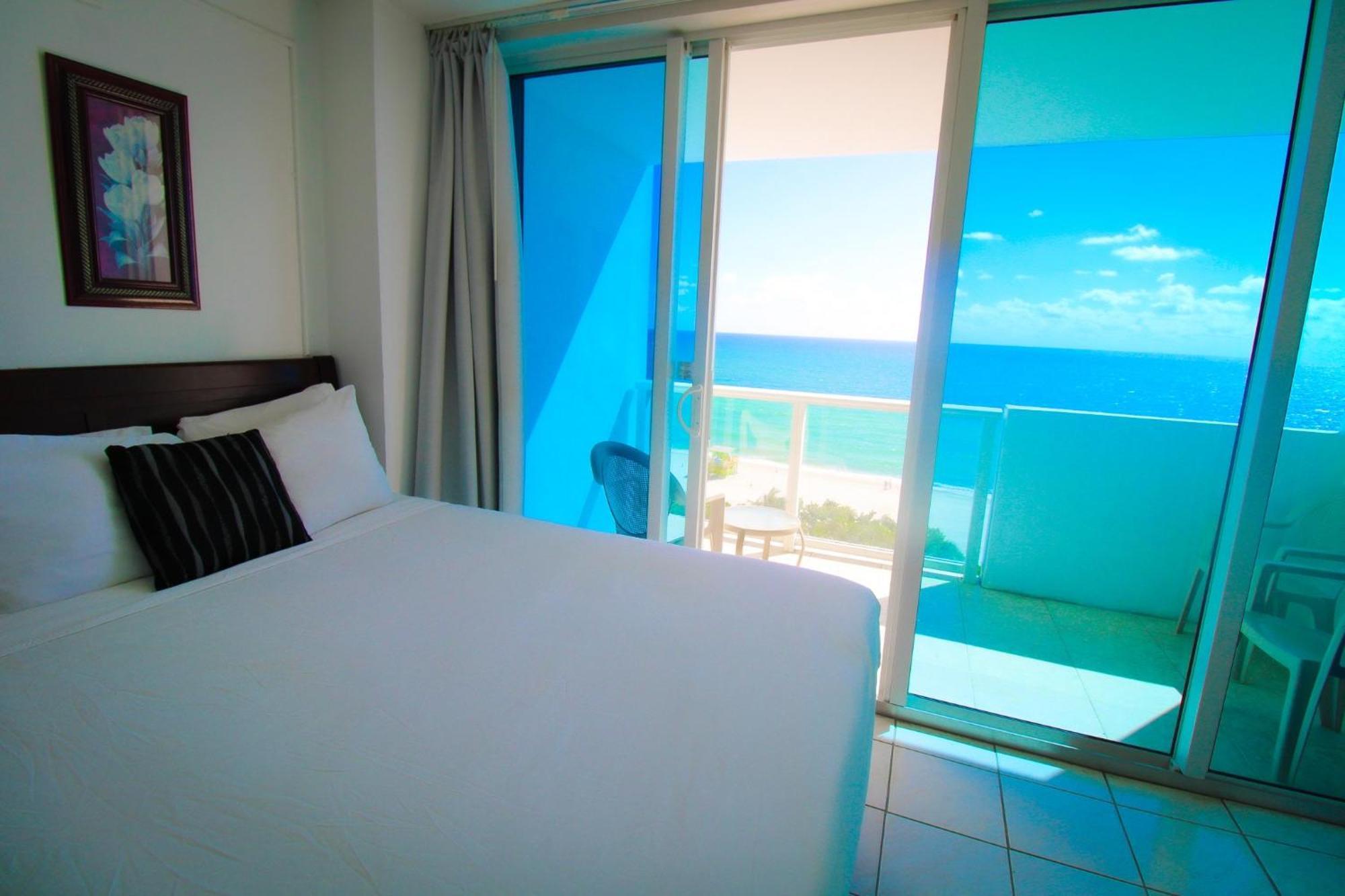 Holiday home Castle 727 With Balcony And Ocean View, Pool, Tennis, Access, Free Parking Miami Beach