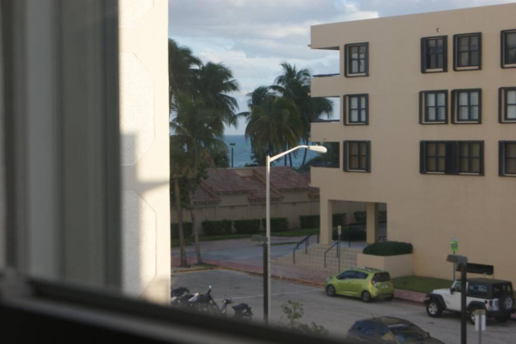 Apartment Tranquil 2 Bed 1 Bath At Beach, Glimpse Of The Ocean