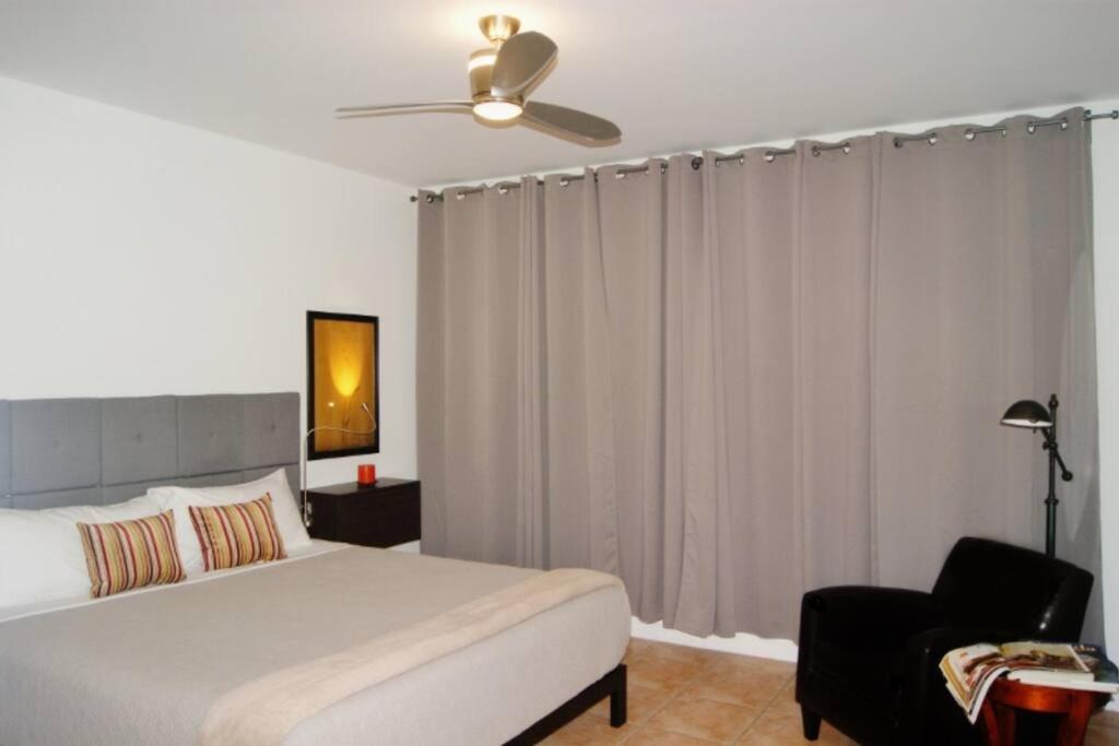 Apartment Tranquil 2 Bed 1 Bath At Beach, Glimpse Of The Ocean Miami Beach