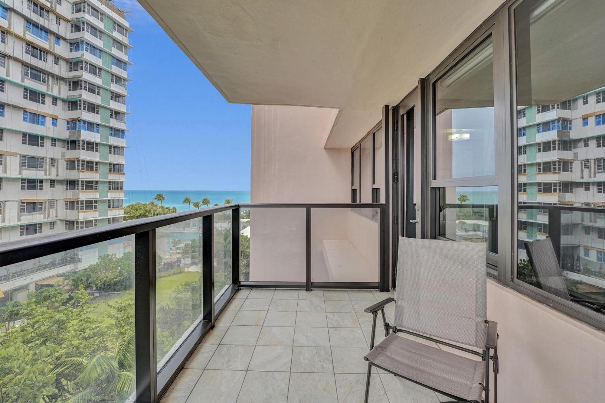 Apartment Ocean View Elegant 2bdr 2ba Access 714 *