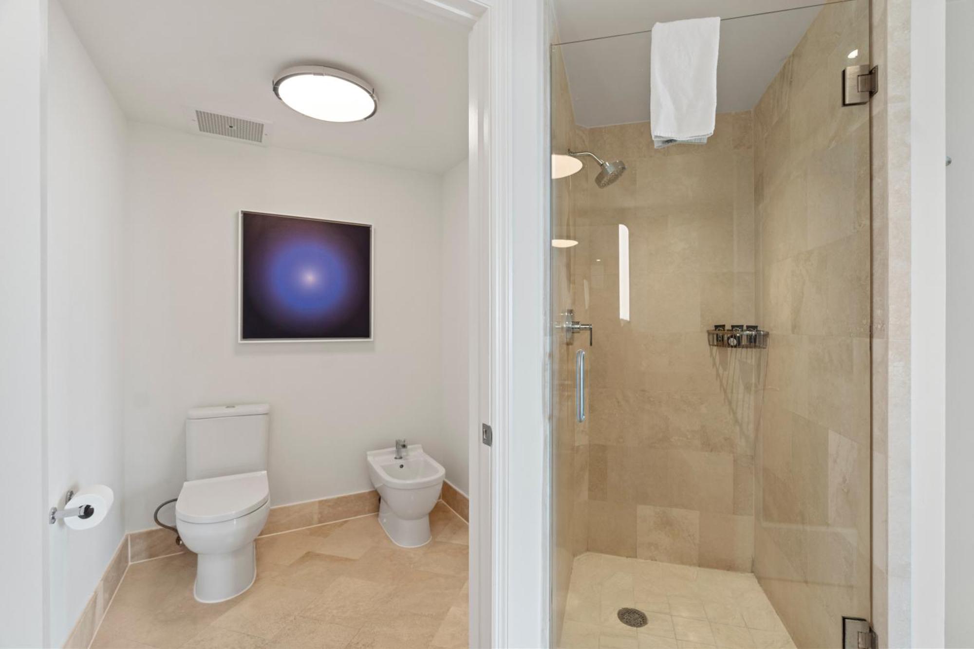 Fontainebleau One Bedroom Apartment Miami Beach