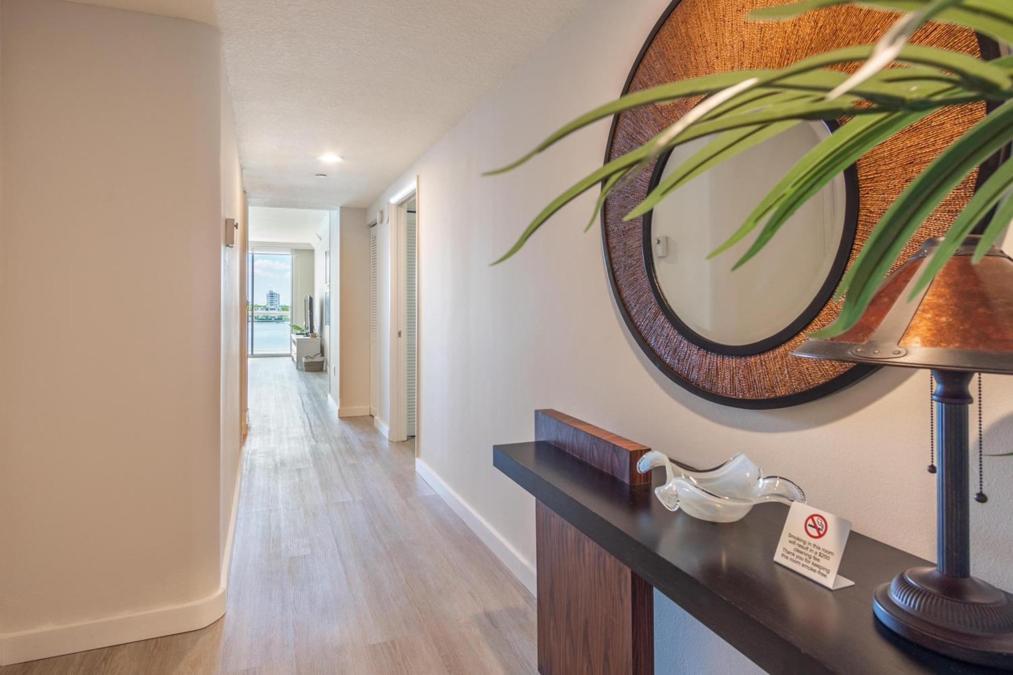 Golden Bay 42 Apartment