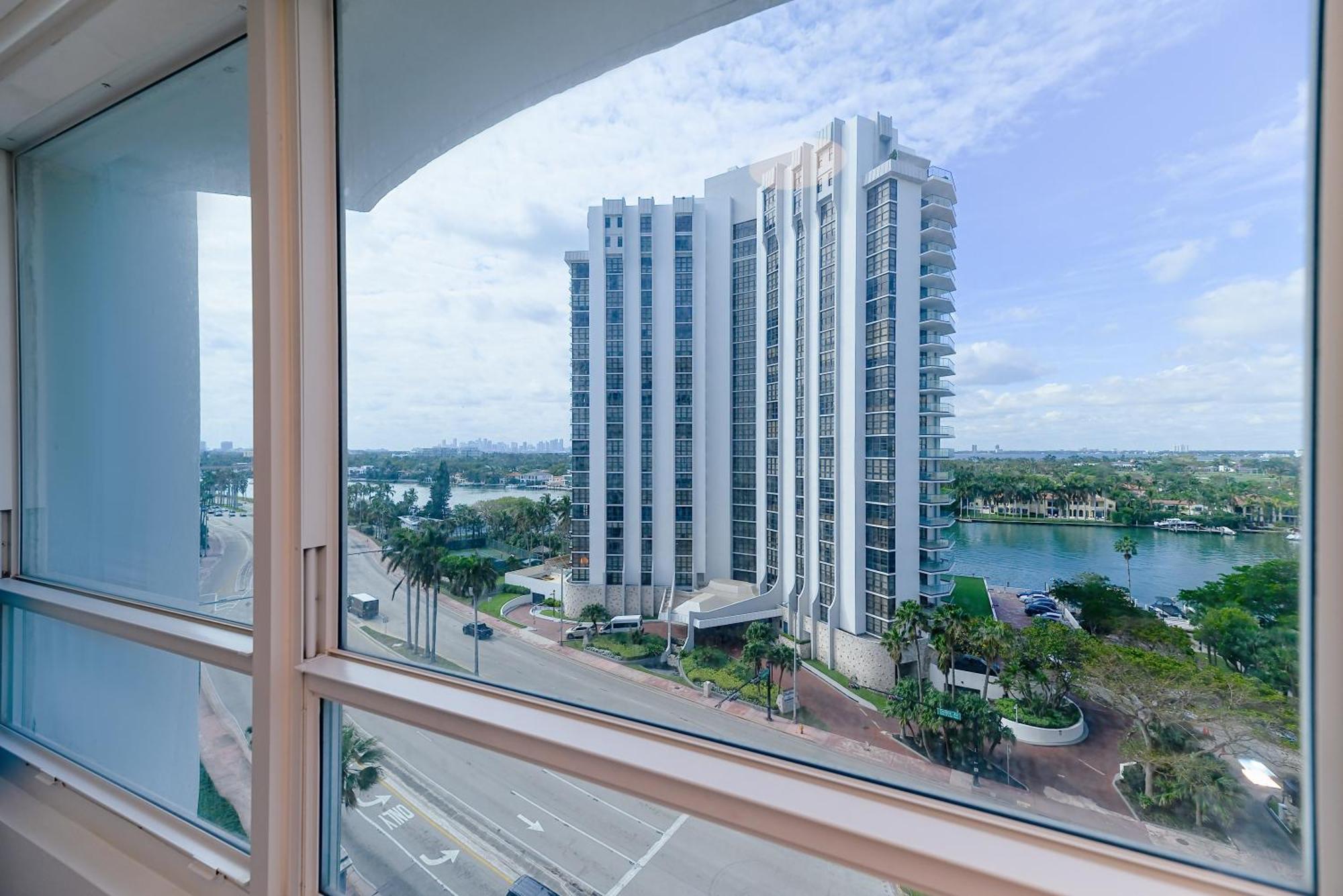 Seastays Miami Beach