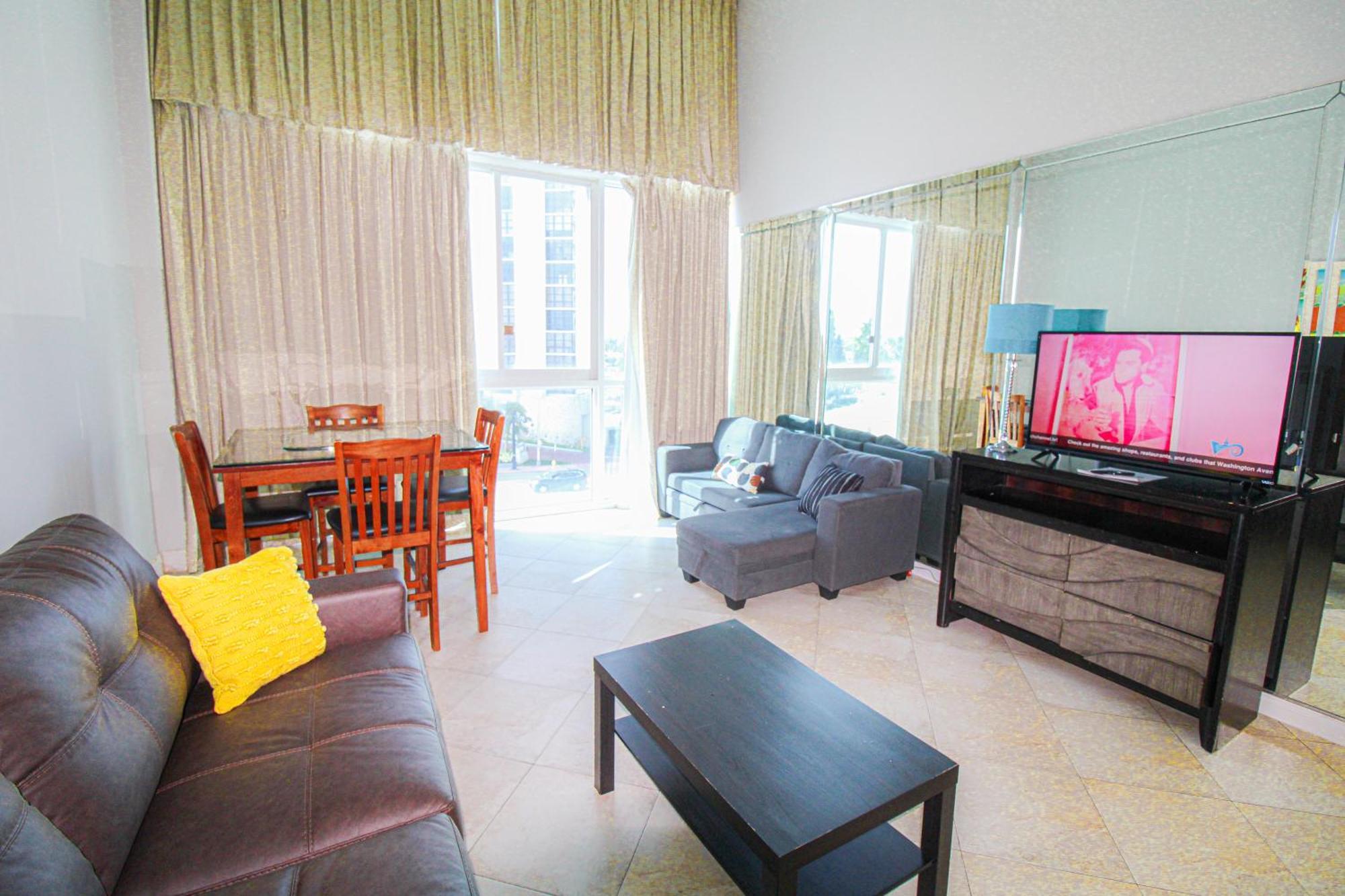 Castle B17 Contemporary With Pool, Access And Free Parking Miami Beach