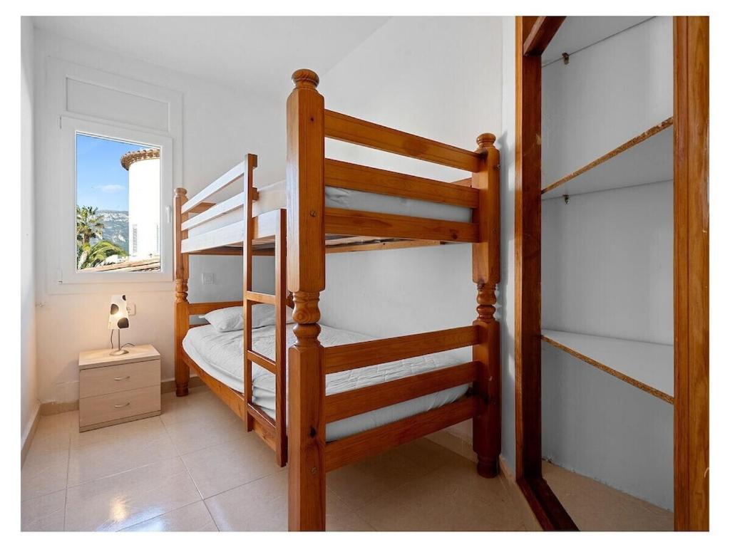 In Pino Alto For 12-14 People, 400m To The Sea Villa