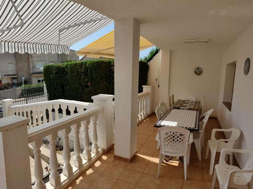 In Pino Alto For 12-14 People, 400m To The Sea *
