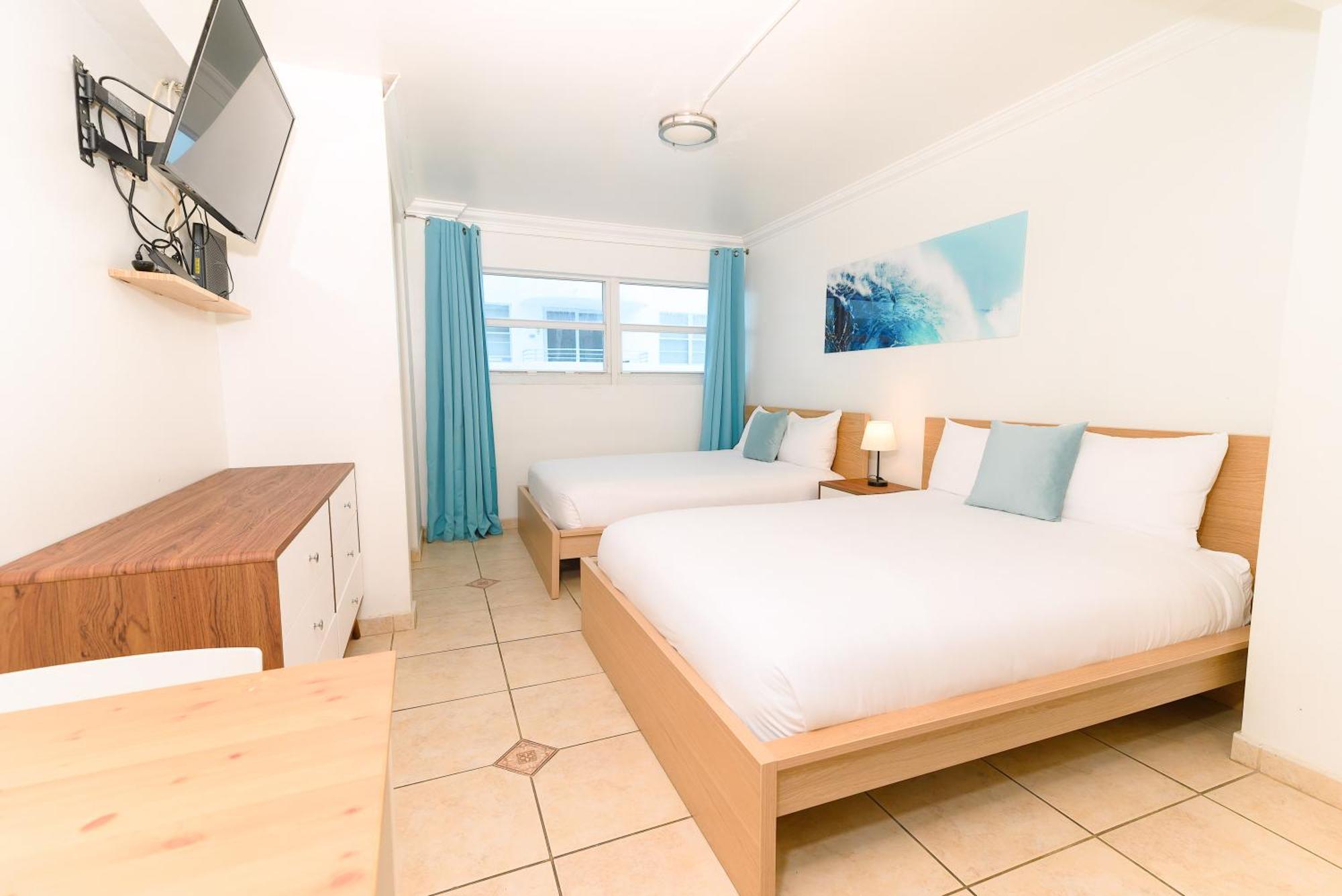 Seastays Aparthotel