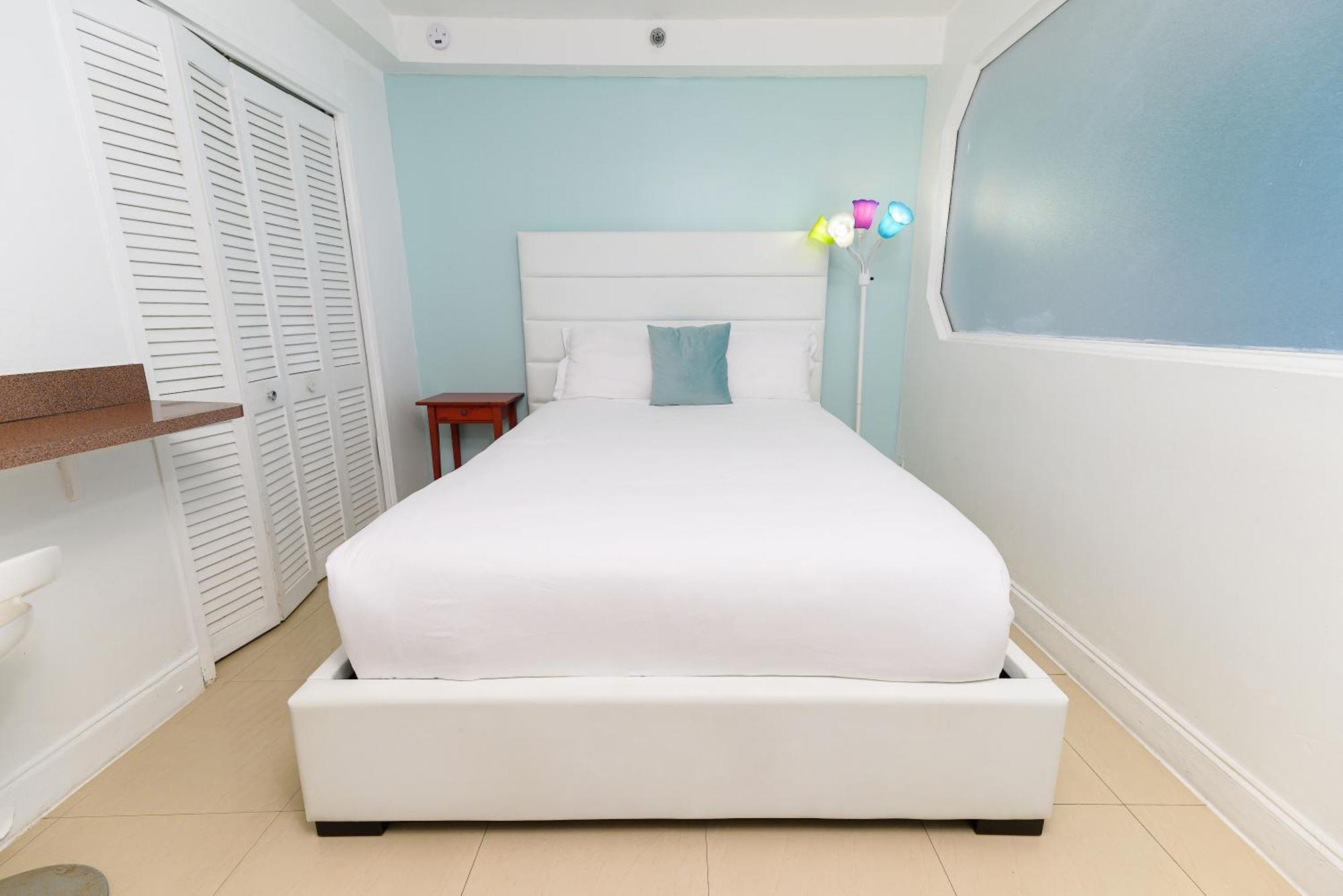 Seastays Aparthotel