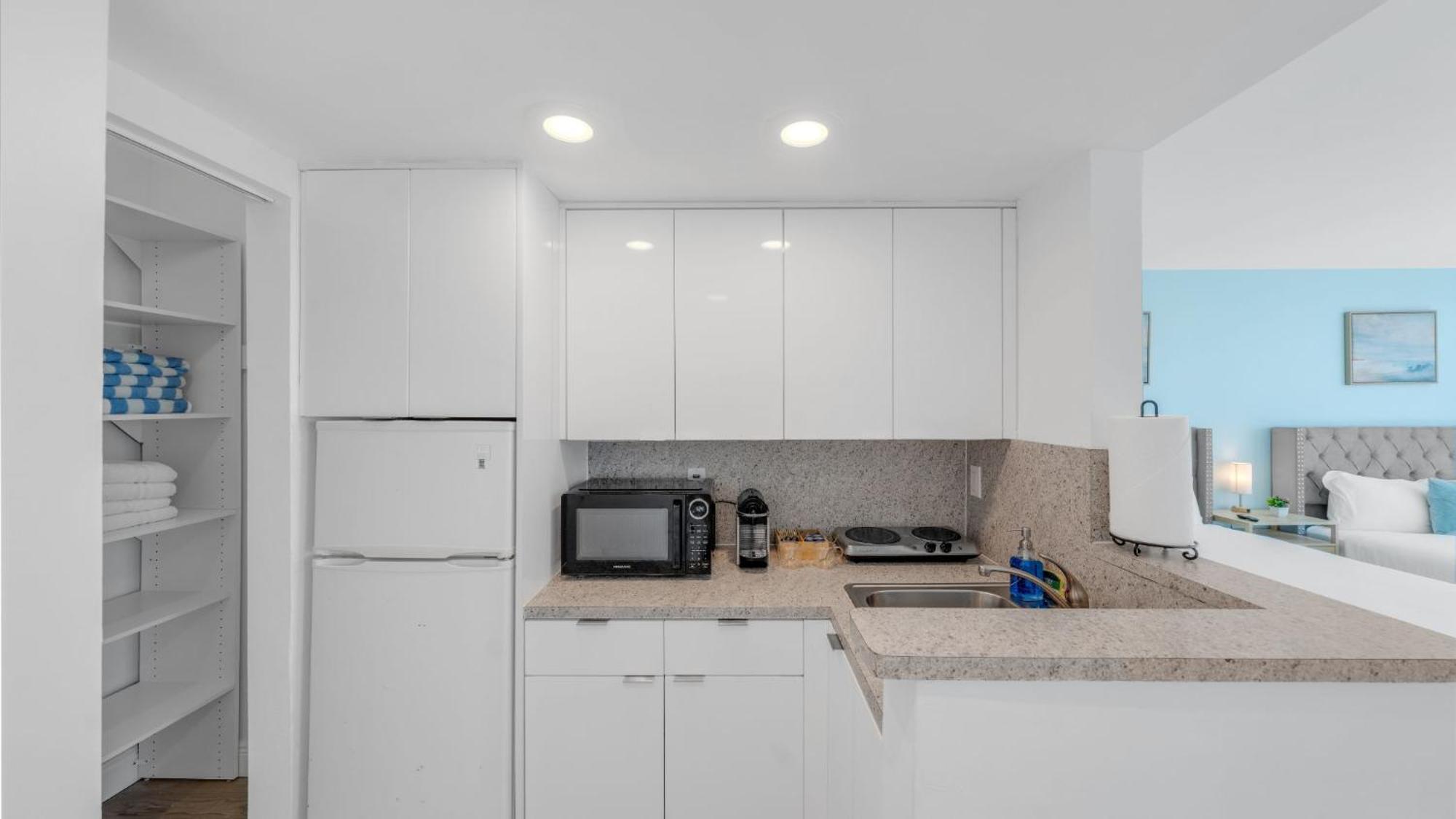 Seastays Aparthotel Miami Beach