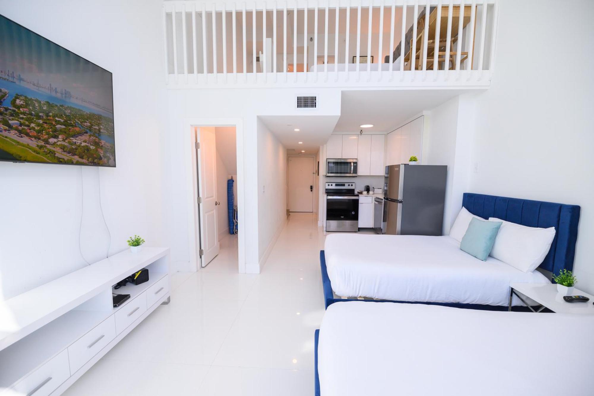 Seastays Aparthotel *