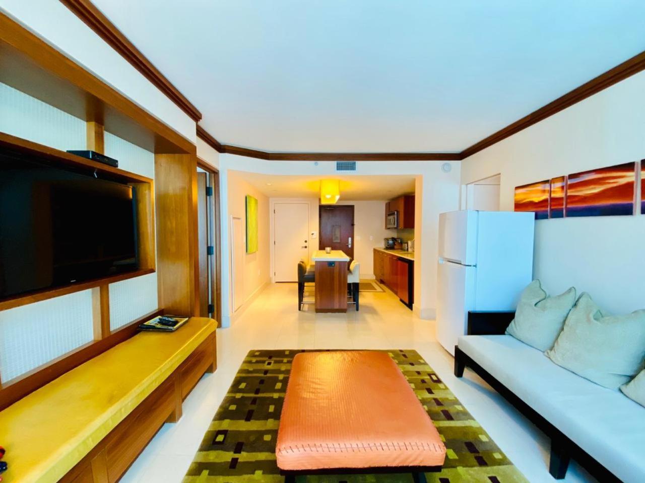 Carillon Miami Private Luxury Hotel Miami Beach