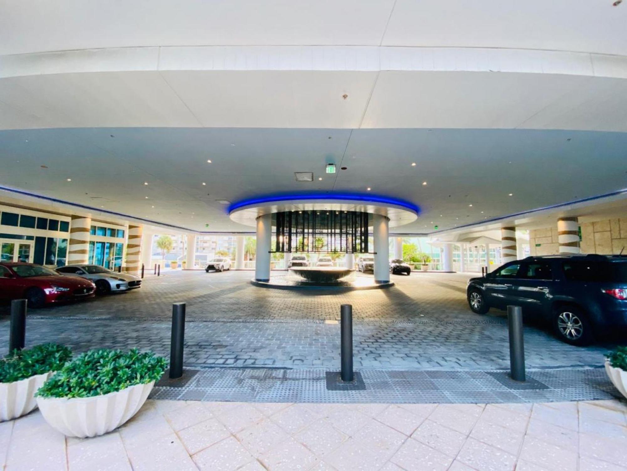 Carillon Miami Private Luxury