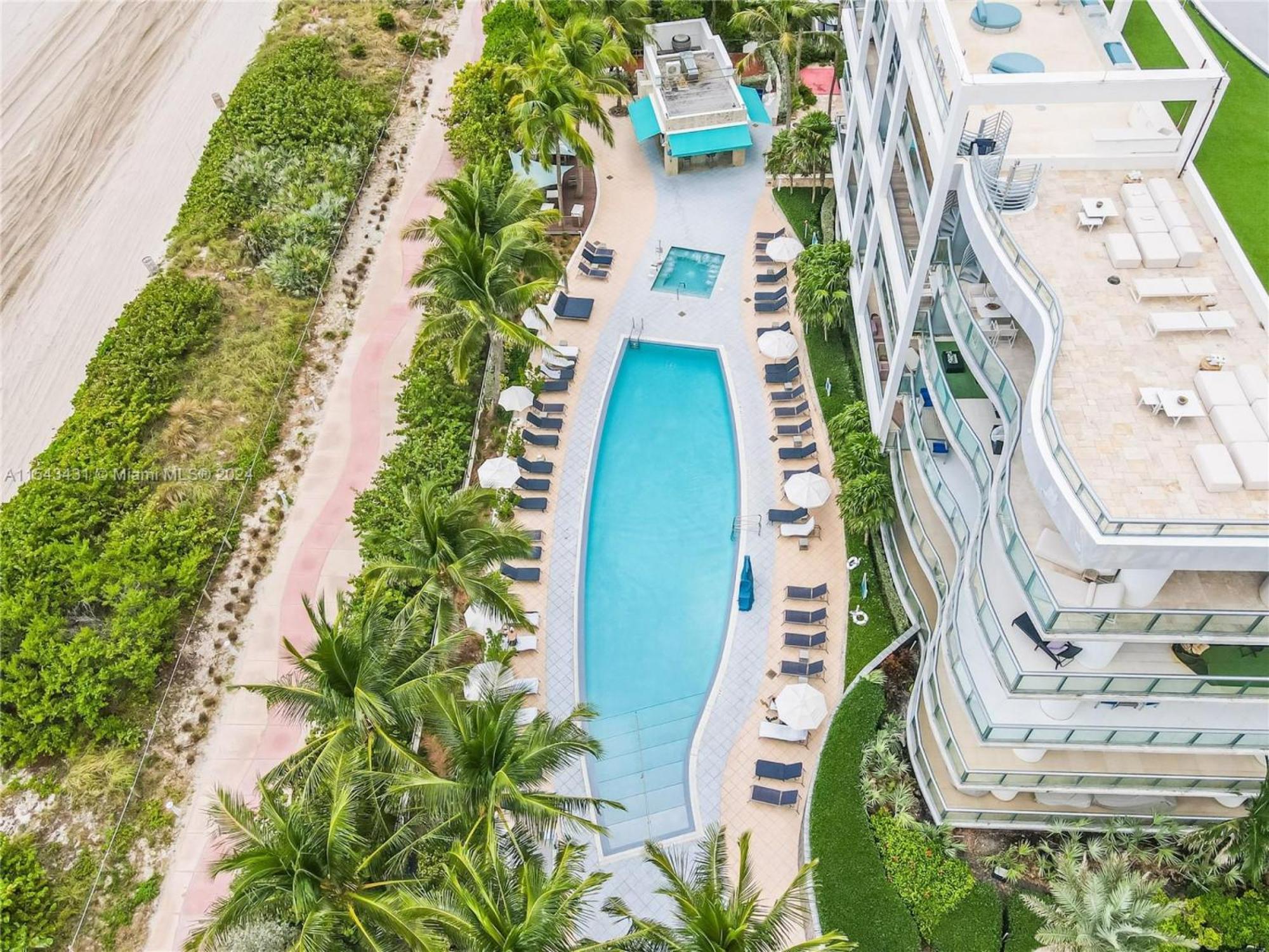 Hotel Carillon Miami Private Luxury