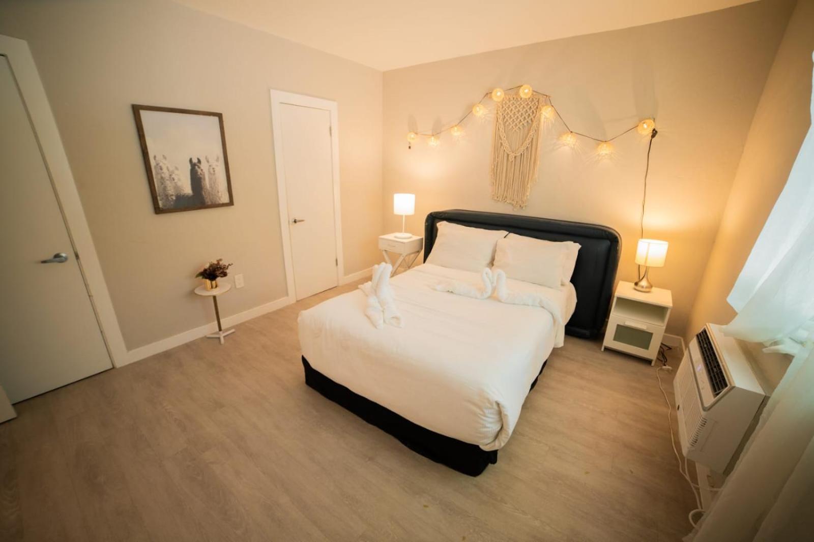 Apartment 1br By The Miami Beach