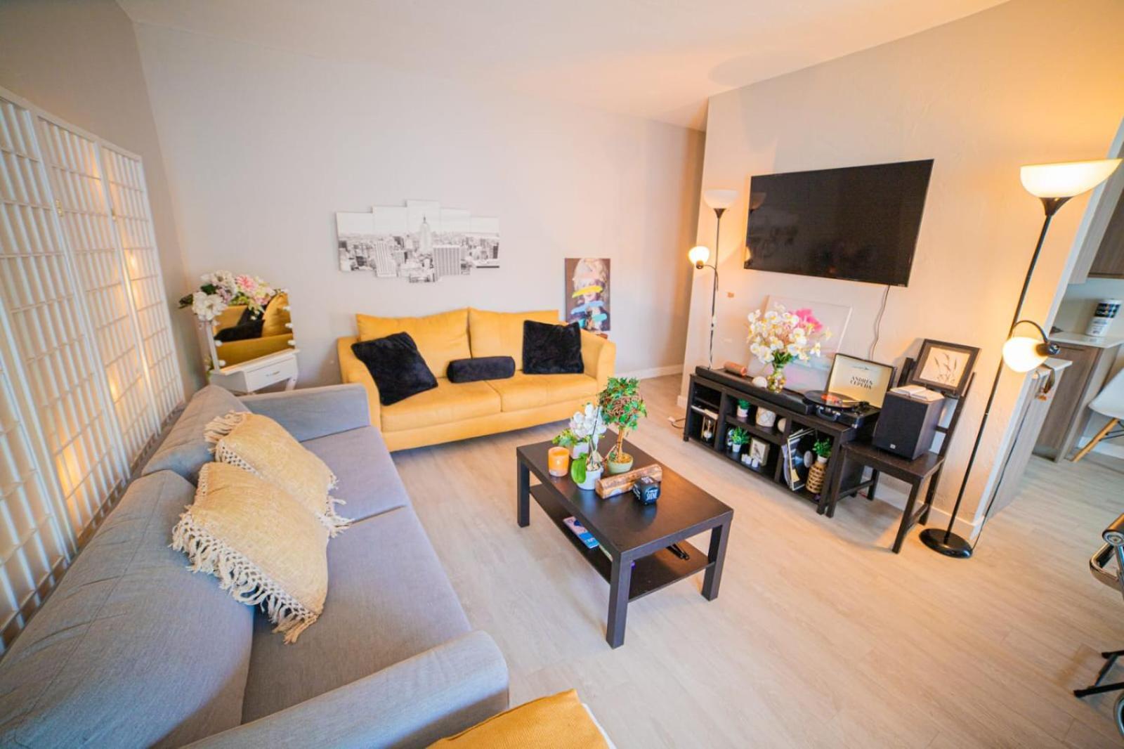 1br By The Apartment Miami Beach