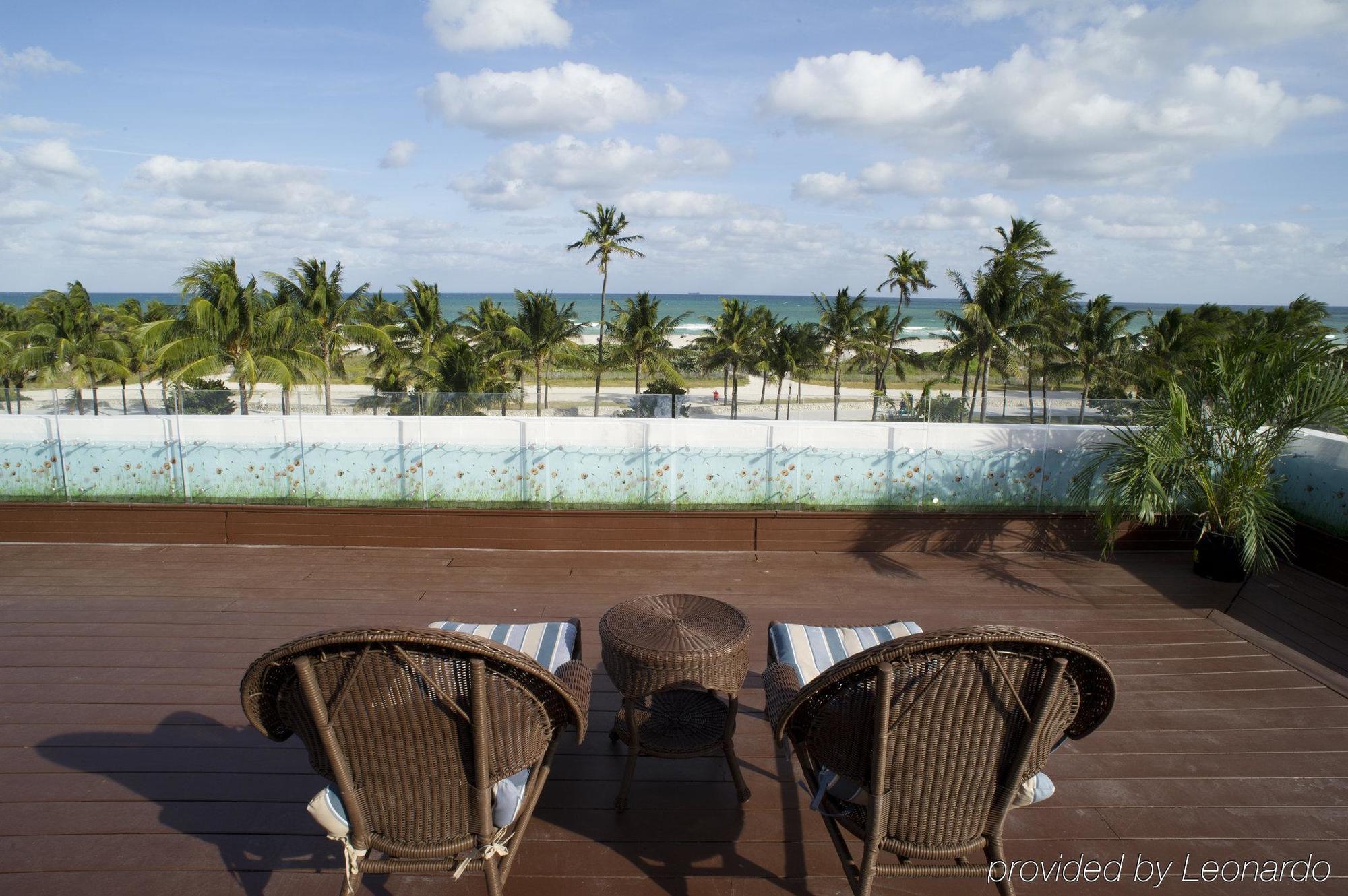 Penguin Hotel 3*