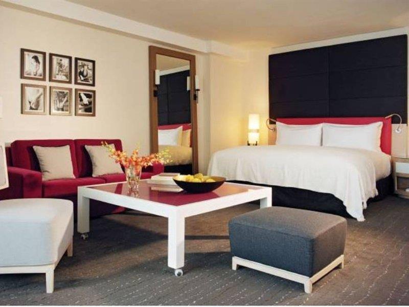 1 South Beach 4*