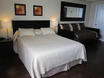 Castle Beach By New Point Miami Hotel 3*