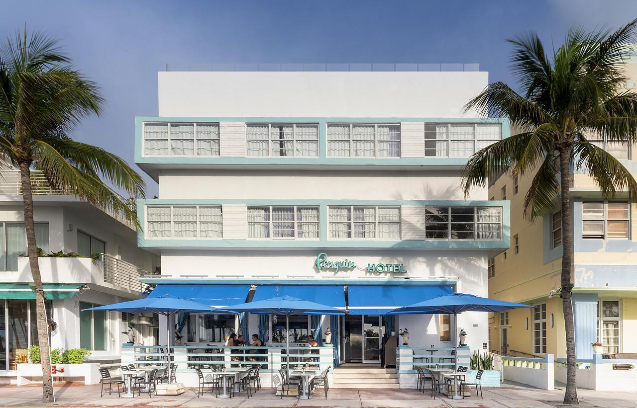 Penguin Hotel 3*