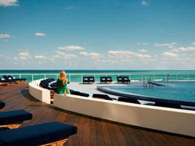 1 South Beach 4*