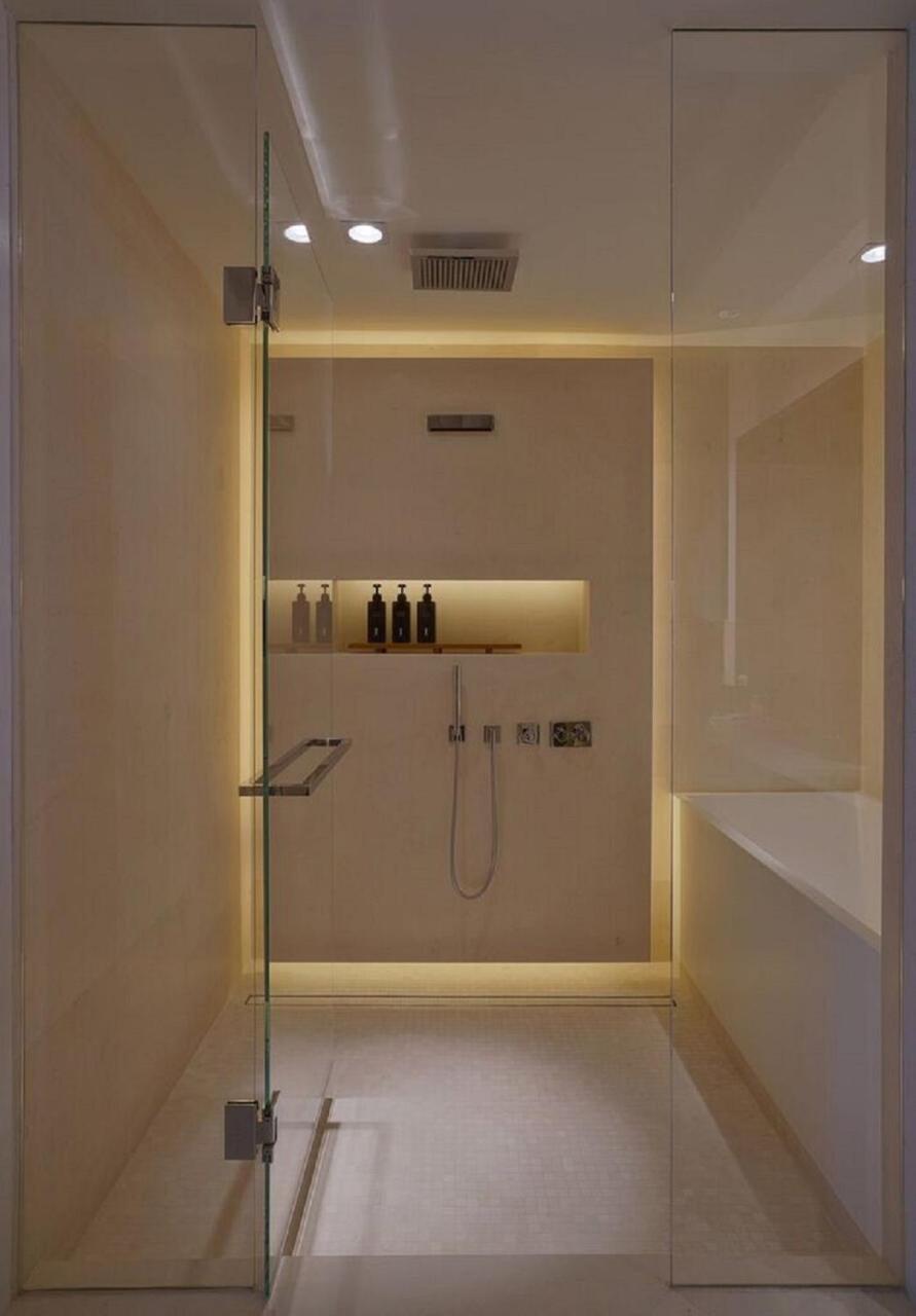 The Retreat Collection At 1 South 5* Miami Beach