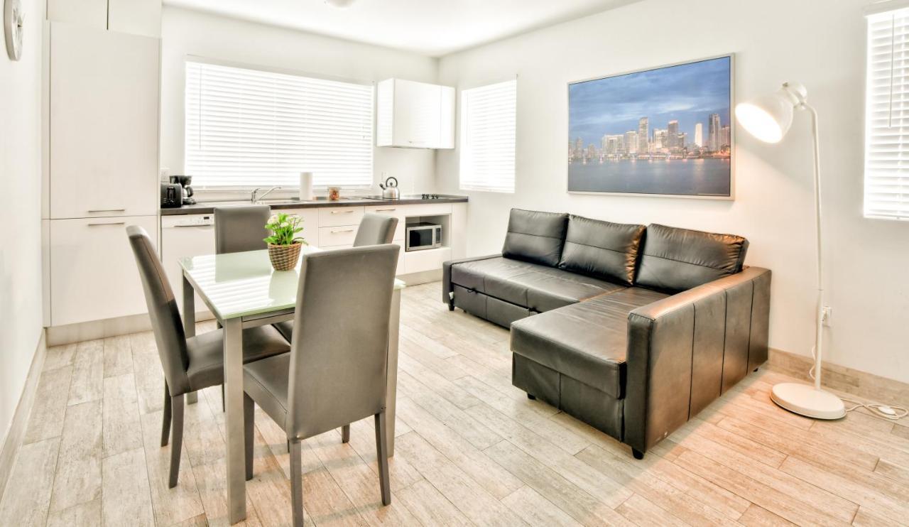 Apartment Delfino Suites South Beach By Red Group Miami Beach