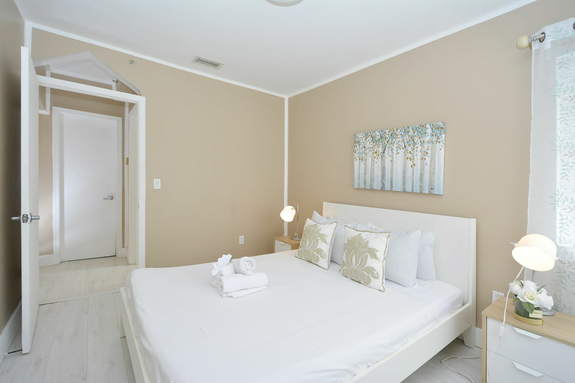 335 Ocean Walk *