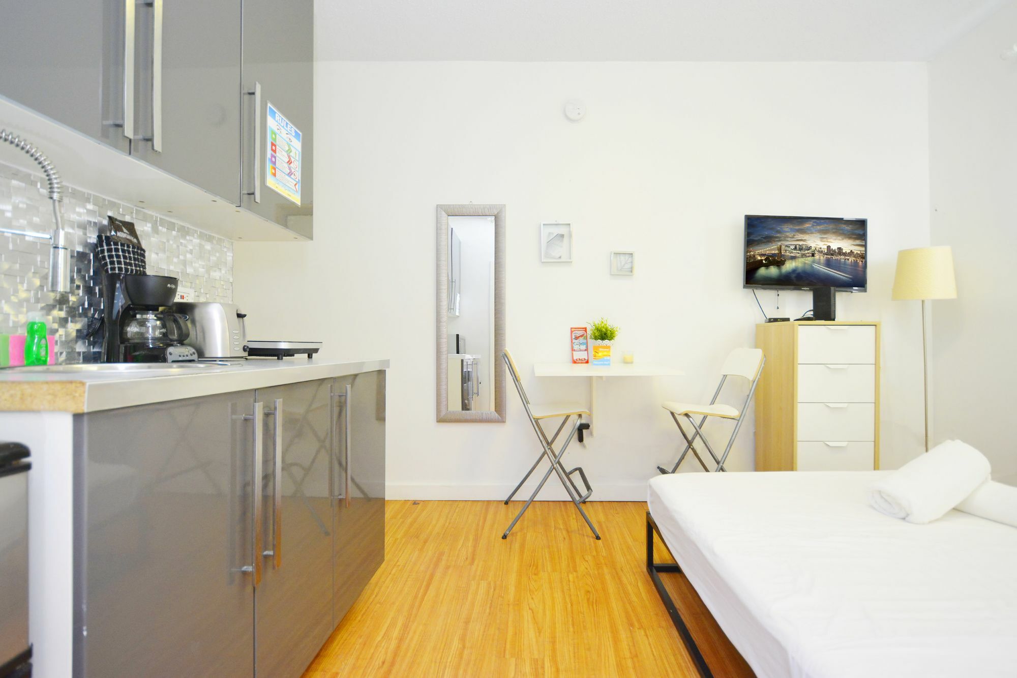 335 Ocean Walk Apartment